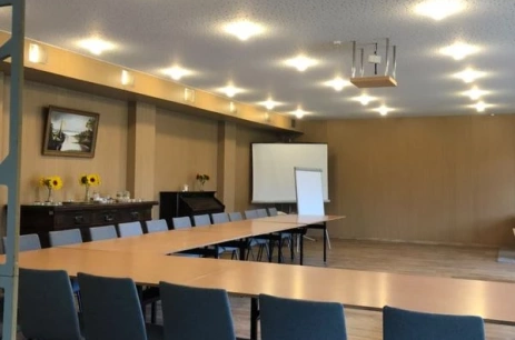 Sala konferencyjna Sala 1 w Dom Wypoczynkowy „Pod Strzechą” w Giewartowie Giewartów