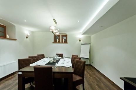 Sala konferencyjna Sala klubowa w Cottonina Hotel & Mineral SPA Resort Świeradów-Zdrój