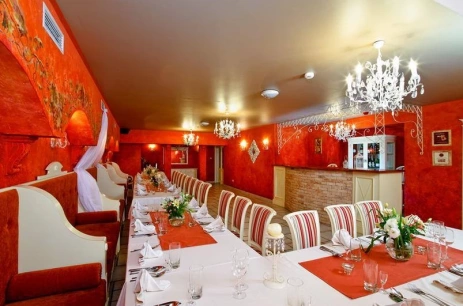 Sala konferencyjna Sala Rubinowa w Villa Estera**** Hotel & Restauracja Warszawa