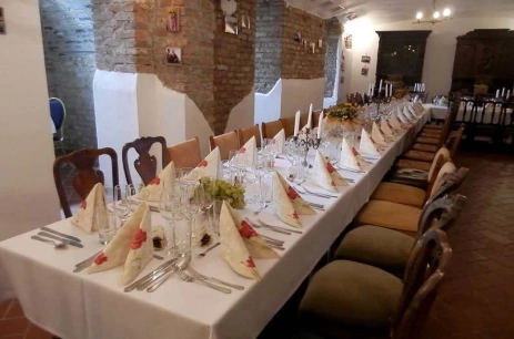 Sala konferencyjna Sala Łowczego w Dwór Strzyżew Kampinos