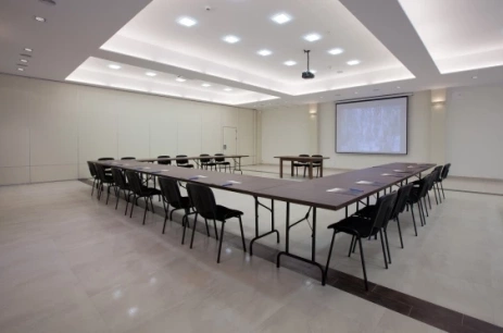 Sala konferencyjna Sala konferencyjna w HOTEL & RESTAURACJA FENIKS*** Gniezno