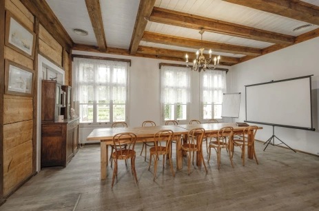 Sala konferencyjna Stara Szkoła - Biblioteka w Hotel Nosselia***, 40 minut od Warszawy Nasielsk