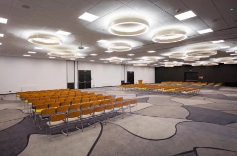 Sala konferencyjna ŻWIRKO+WIGURA+CONRAD w Novotel Warszawa Airport Warszawa