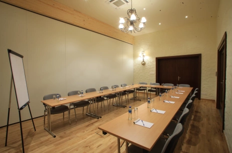 Sala konferencyjna Kosztel (C) w Jabłoń Lake Resort Pisz