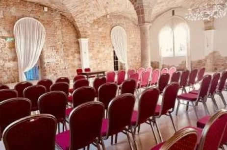 Sala konferencyjna Sala Powozownia w Pałac Brunów Lwówek Śląski