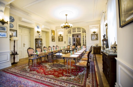 Sala konferencyjna Sala Drewniana w Pałac Tłokinia Kalisz