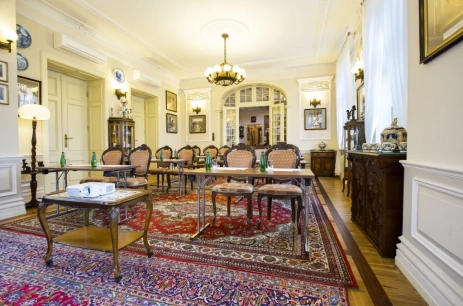 Sala konferencyjna Sala Drewniana w Pałac Tłokinia Kalisz