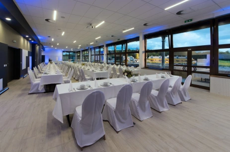 Sala konferencyjna Sala F w Maltańskie Centrum Szkoleniowo Konferencyjne Poznań