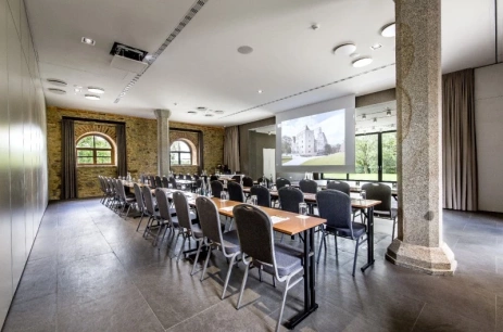 Sala konferencyjna Powozownia Sala 2 w Uroczysko Siedmiu Stawów Luxury Hotel Niemcza
