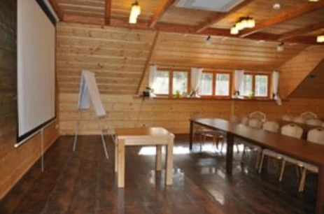 Sala konferencyjna Sala Konferencyjna w Daglezjowy Dwór Sąsieczno