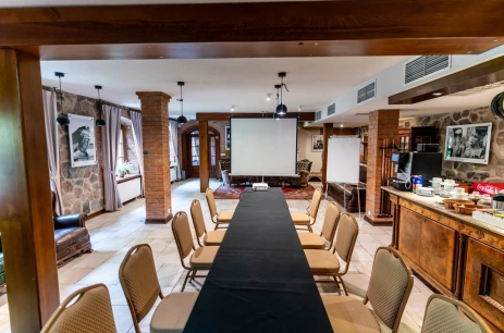 Sala konferencyjna Sala Kominkowa w Talaria Resort & SPA Trojanów