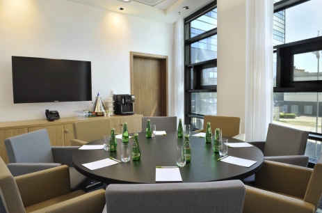 Sala konferencyjna Madryt w Courtyard by Marriott Gdynia Waterfront Gdynia