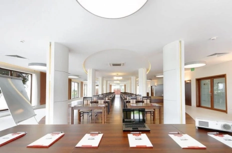 Sala konferencyjna Kolumnowa w Hotel Czardasz Luzino