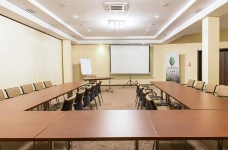 Sala konferencyjna Sala Magnolia 1 w For-Rest Hotel & Restaurant Zielona Góra