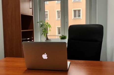 Sala konferencyjna Gabinet "szefa" w FIVE-BIURO Poznań