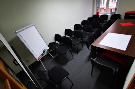 Sala konferencyjna Sala M w FIVE-BIURO Poznań