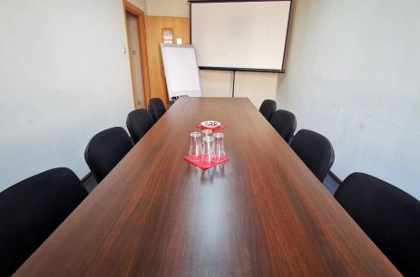 Sala konferencyjna Sala M w FIVE-BIURO Poznań