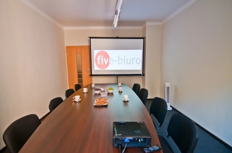 Sala konferencyjna Sala L w FIVE-BIURO Poznań