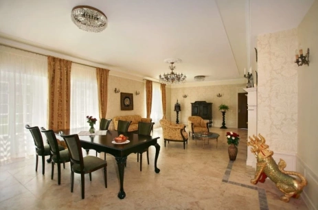 Sala konferencyjna Sala Kremowa w Dwór Many  Tarczyn