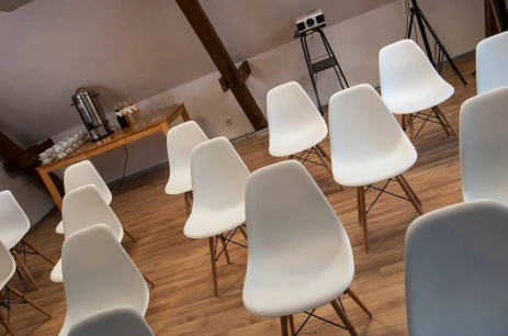 Sala konferencyjna Sala dydaktyczno-konferencyjna w Ośrodek Łubu Dubu Strzelce Krajeńskie