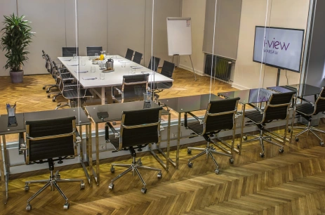 Sala konferencyjna The Oaks w i-View Meetings Warszawa