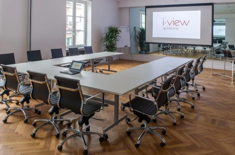 Sala konferencyjna The Oaks w i-View Meetings Warszawa