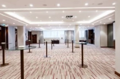 Sala konferencyjna Walnut w DoubleTree by Hilton Hotel & Conference Centre Warsaw Warszawa