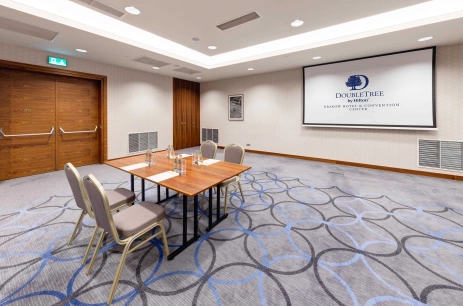 Sala konferencyjna Londyn 1  w DoubleTree by Hilton Kraków Hotel & Convention Center Kraków
