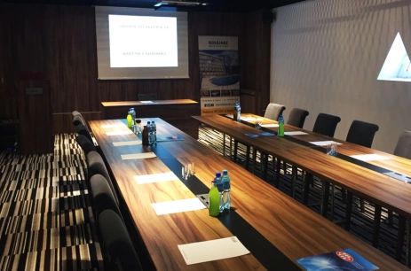 Sala konferencyjna Sala Konferencyjna w DIUNA Beskidy - Ustroń*** Ustroń