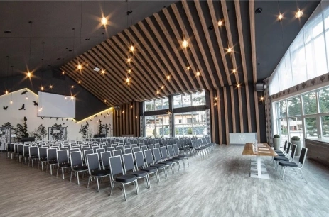 Sala konferencyjna Sala Parzenica w Hotel Bacówka Radawa & SPA**** Radawa