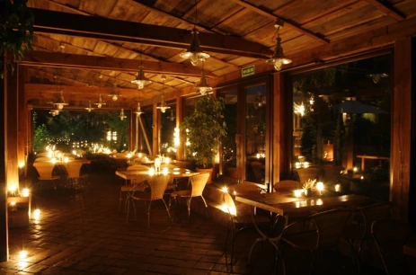 Sala konferencyjna Młyńska Winiarnia w Klekotki Conference & SPA Godkowo