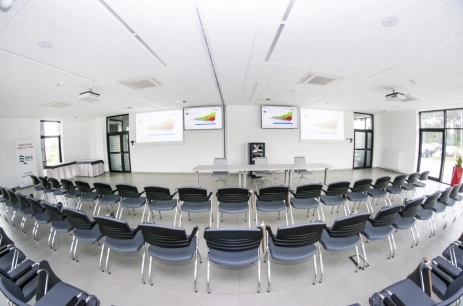 Sala konferencyjna CAPSLOCK w IDEA Przestrzeń Biznesu Bydgoszcz