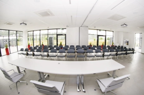 Sala konferencyjna CAPSLOCK w IDEA Przestrzeń Biznesu Bydgoszcz