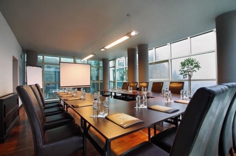Sala konferencyjna Wschód Słońca w Maranello Hotel i Restauracja Otwock