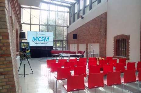 Sala konferencyjna Patio w Międzynarodowe Centrum Spotkań Młodzieży Toruń