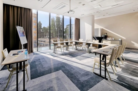 Sala konferencyjna MEETING ROOM III w Ibis Styles Wrocław Centrum Wrocław