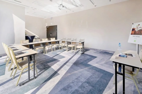 Sala konferencyjna MEETING ROOM III w Ibis Styles Wrocław Centrum Wrocław
