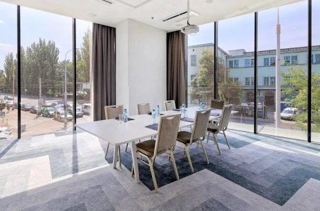 Sala konferencyjna MEETING ROOM IV w Ibis Styles Wrocław Centrum Wrocław