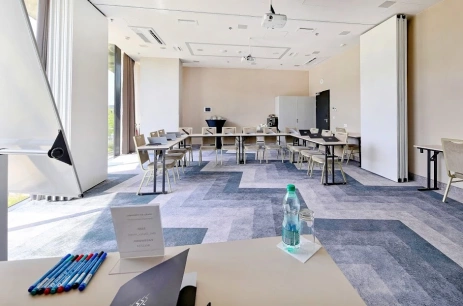 Sala konferencyjna MEETING ROOM V+VI w Ibis Styles Wrocław Centrum Wrocław