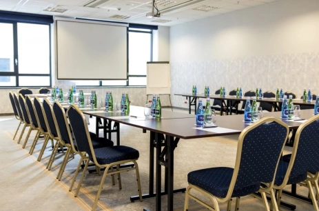 Sala konferencyjna Benci w Leonardo Royal Warsaw Hotel Warszawa