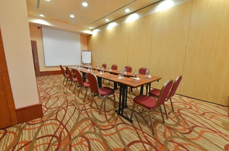Sala konferencyjna Parlour Bystrá (B) w HOTEL PARTIZÁN**** Congress & Wellness resort - Slovakia Tále - Słowacja
