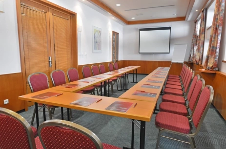 Sala konferencyjna Parlour Bystrianka w HOTEL PARTIZÁN**** Congress & Wellness resort - Slovakia Tále - Słowacja