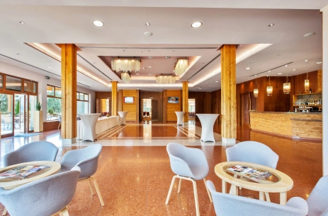 Sala konferencyjna Foyer w HOTEL PARTIZÁN**** Congress & Wellness resort - Slovakia Tále - Słowacja
