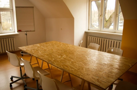 Sala konferencyjna Sala Żółta (piętro) w Centrum Przedsiębiorczości i Biznesu Dąbie Wrocław