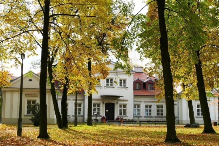 Wyjazdy firmowe, szkolenia i konferencje w Dworze Zbożenna