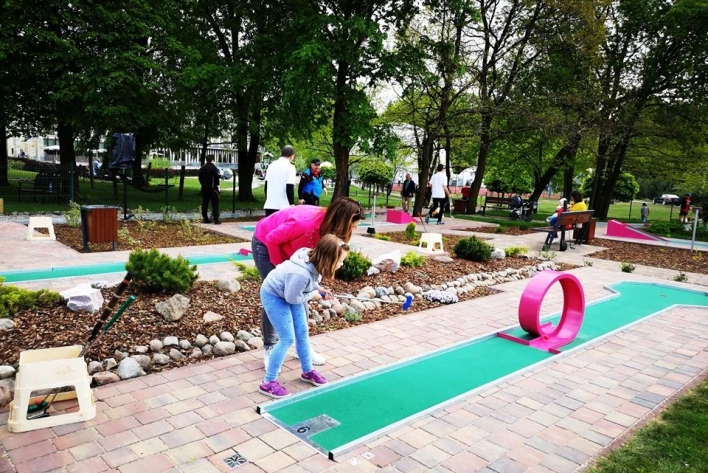 Uroczyste otwarcie Minigolfa Józefów