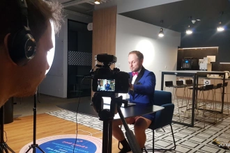 W świecie eventów online – rozmowa z Jakubem Ryfą z agencji JOYevent.pl