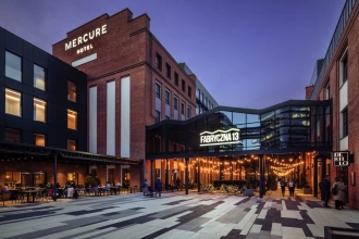 Hotel w Krakowie z basenem i miejscem na konferencję? Sprawdź Mercure Kraków Fabryczna City!