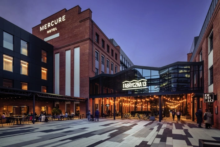 Hotel w Krakowie z basenem i miejscem na konferencję? Sprawdź Mercure Kraków Fabryczna City!