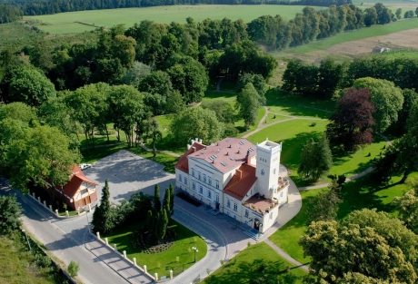 4-gwiazdkowy hotel pod Trójmiastem - Wieniawa Hotel z imponującym zapleczem konferencyjnym!